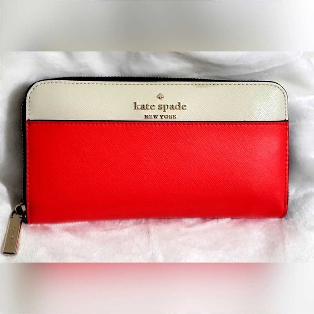 Kate Spade Corral & Cream Continental Wallet